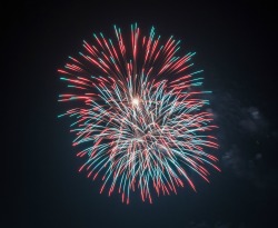 blue and pink firework burst