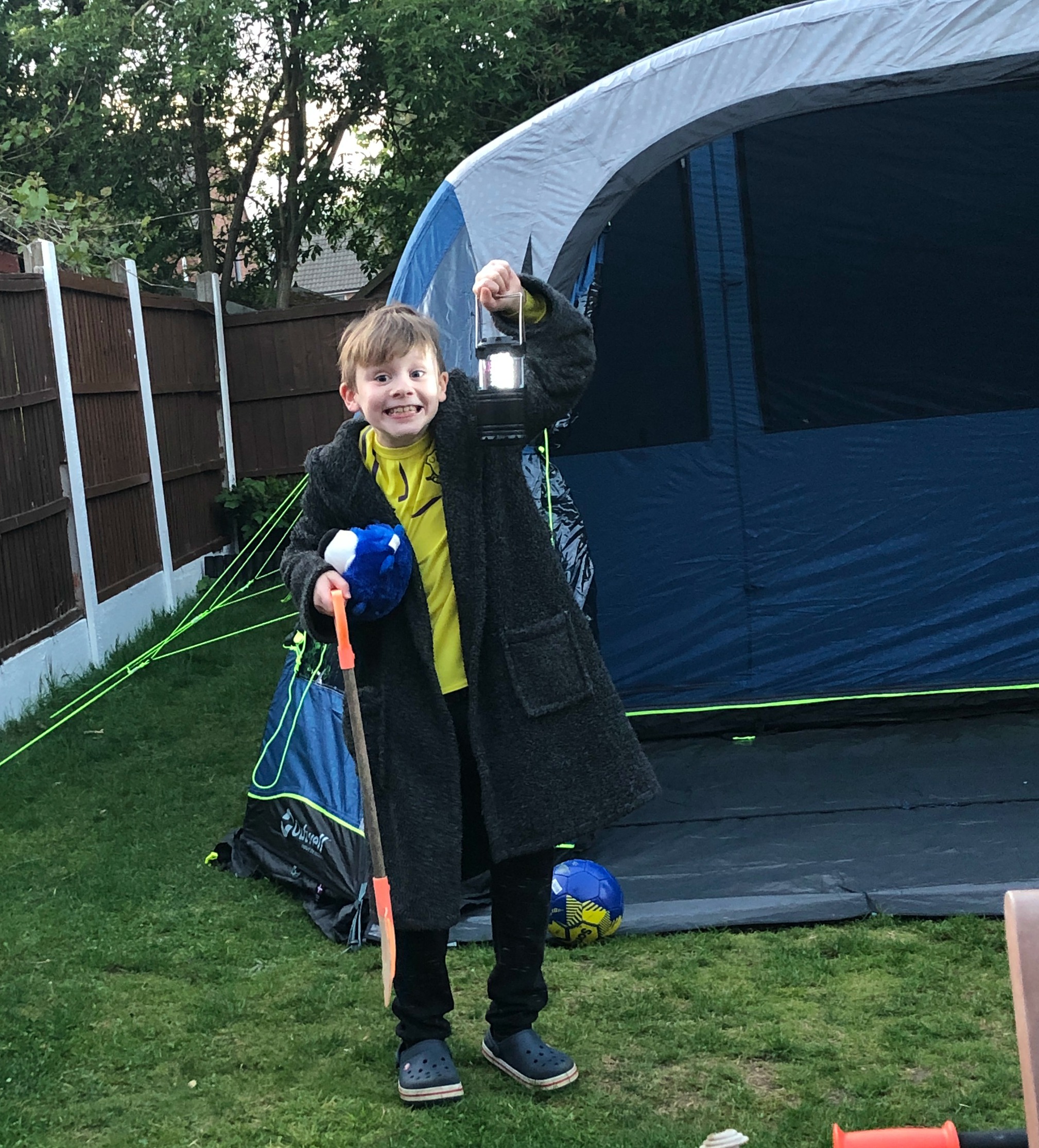 The Great British Camp Out - Oliver's Style The Oliver\\\'s Madhouse