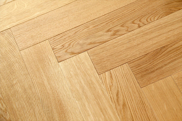 Is Vinyl Suitable for a Family Home? The Oliver\\\'s Madhouse